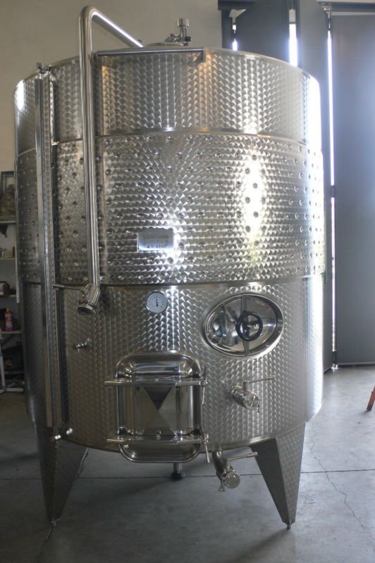 Stainless-Steel-Tank